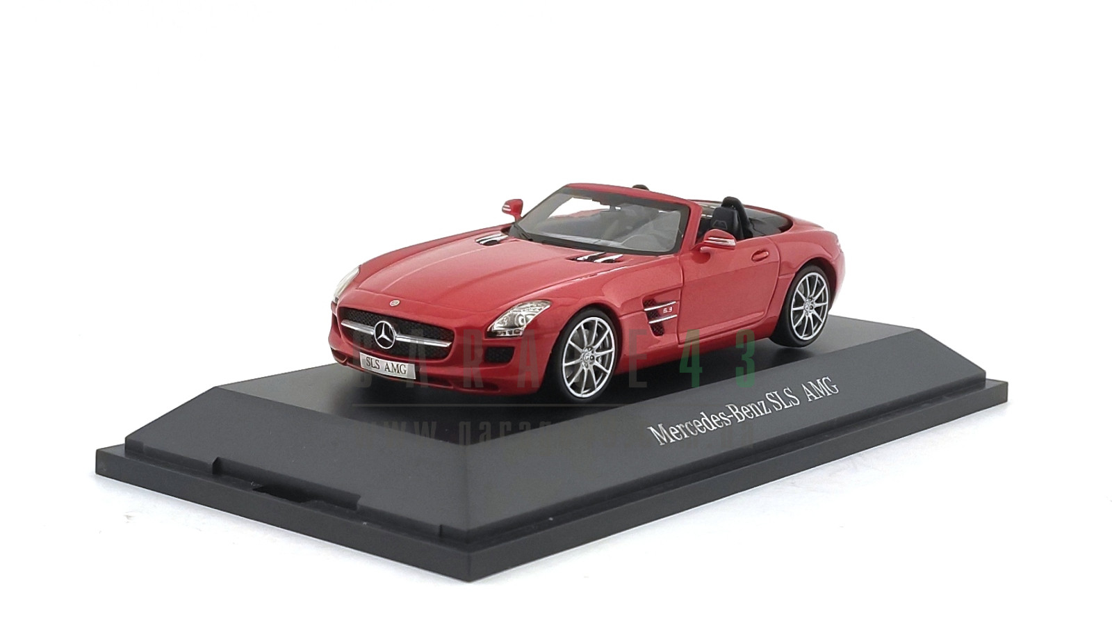Garage43 - Дорожні автомобілі - 1/43 Mercedes Benz SLS AMG