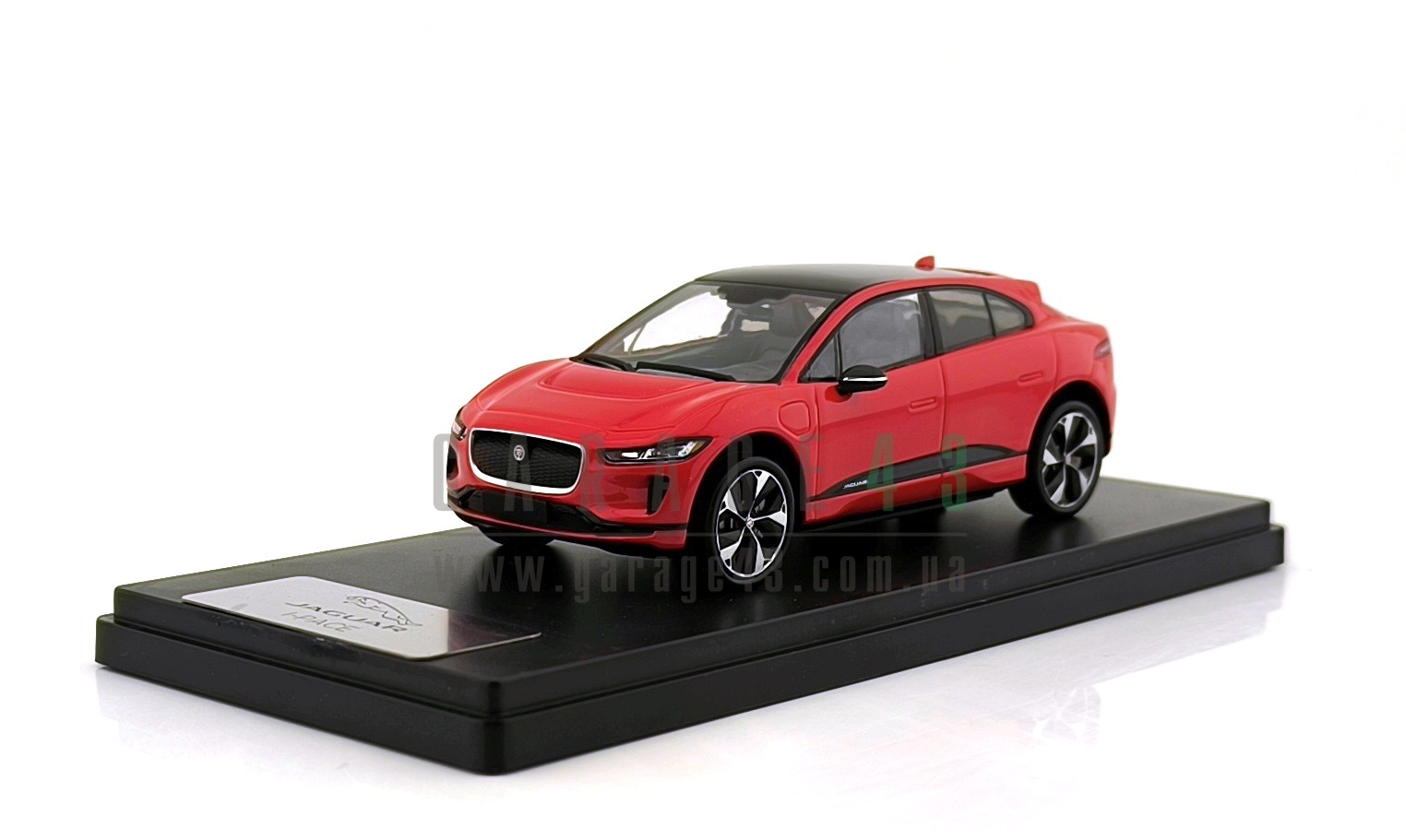 Garage43 - Дорожні автомобілі - Масштабна модель автомобіля 1/43
