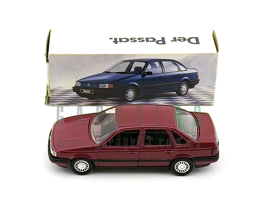 Garage43 - Дорожні автомобілі - Масштабна модель автомобіля 1/43